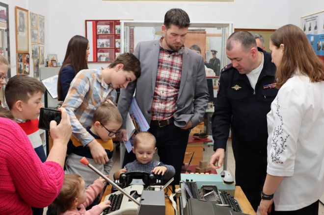 Канадской семье дали разрешение на временное проживание в Нижегородской области - фото 7